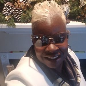 Meet your Posher, Jeannie